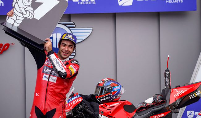 Petrucci-vittoria