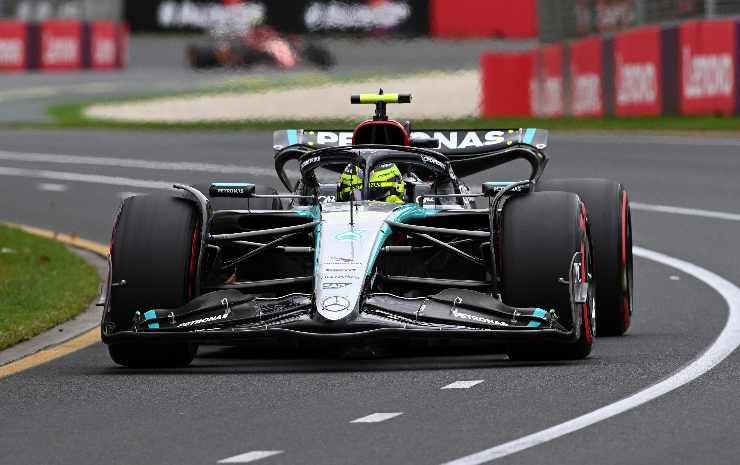 Lewis Hamilton video tiro poligono