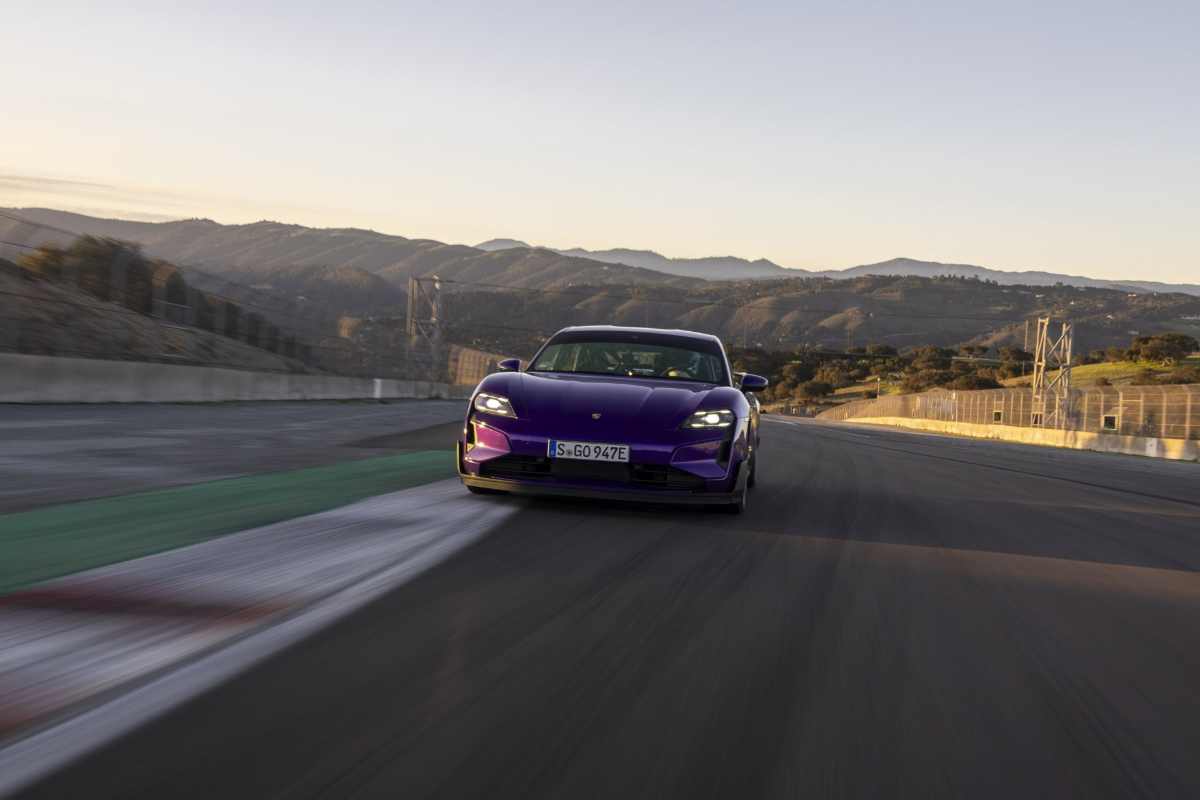 Porsche Taycan record velocità Laguna Seca