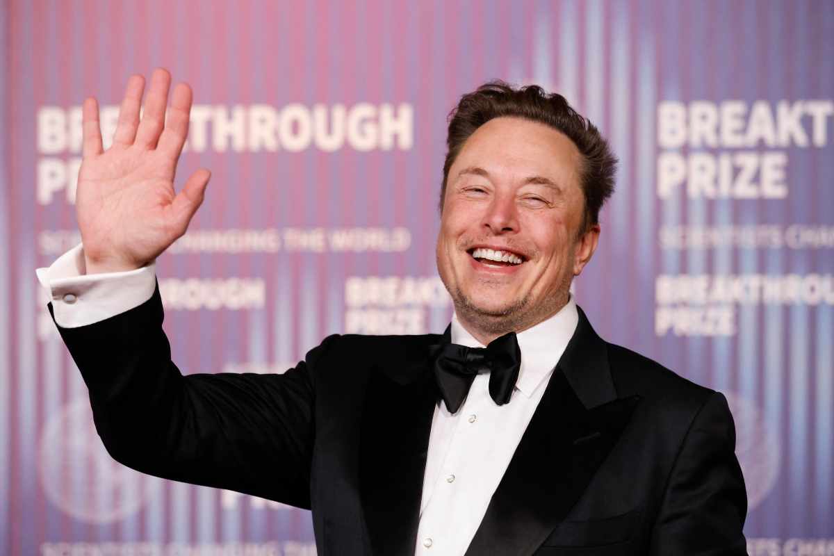 elon musk tesla maxi investimento accordo argentina