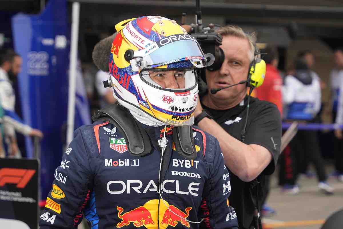 Futuro Red Bull verspatten compagno perez alonso 