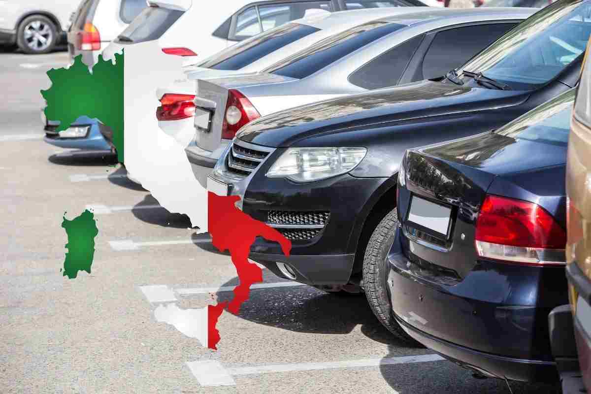 Parcheggio Italia rivoluzione strisce blu EasyPark applicazione