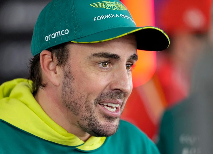 Fernando Alonso rinnovo Aston Martin F1 novità 2025 Mondiale