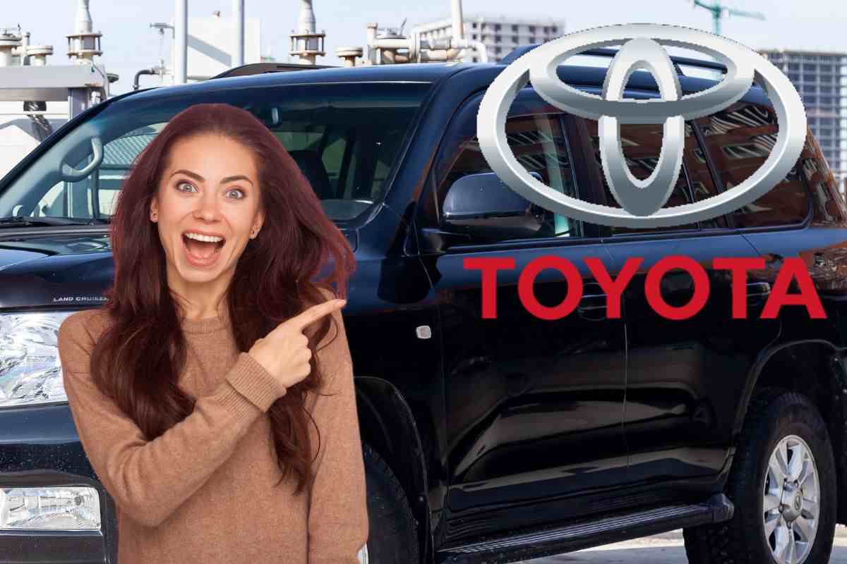 Toyota C-HR novità auto finanziamento occasione prezzo