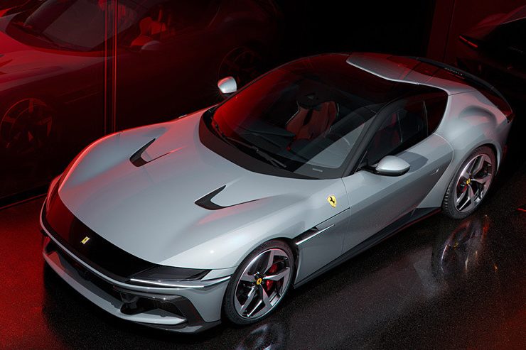 Ferrari Superfast 812 12Cilindri novità prezzo auto