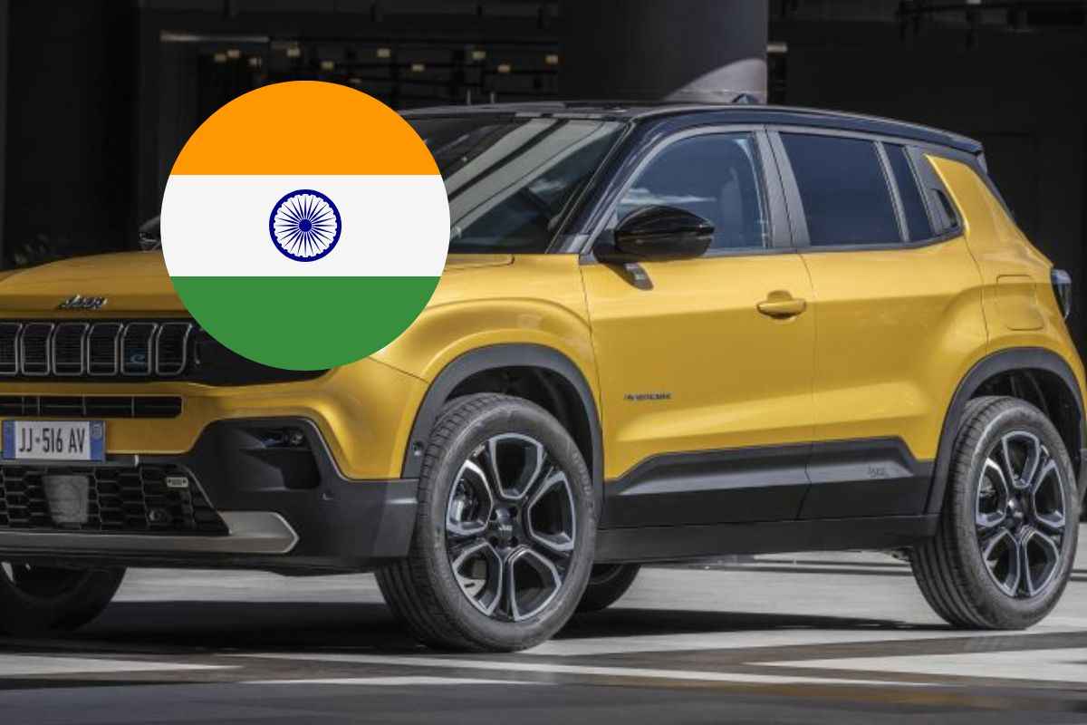 Mahindra KUV 3X0 auto SUV occasione Jeep Avenger India