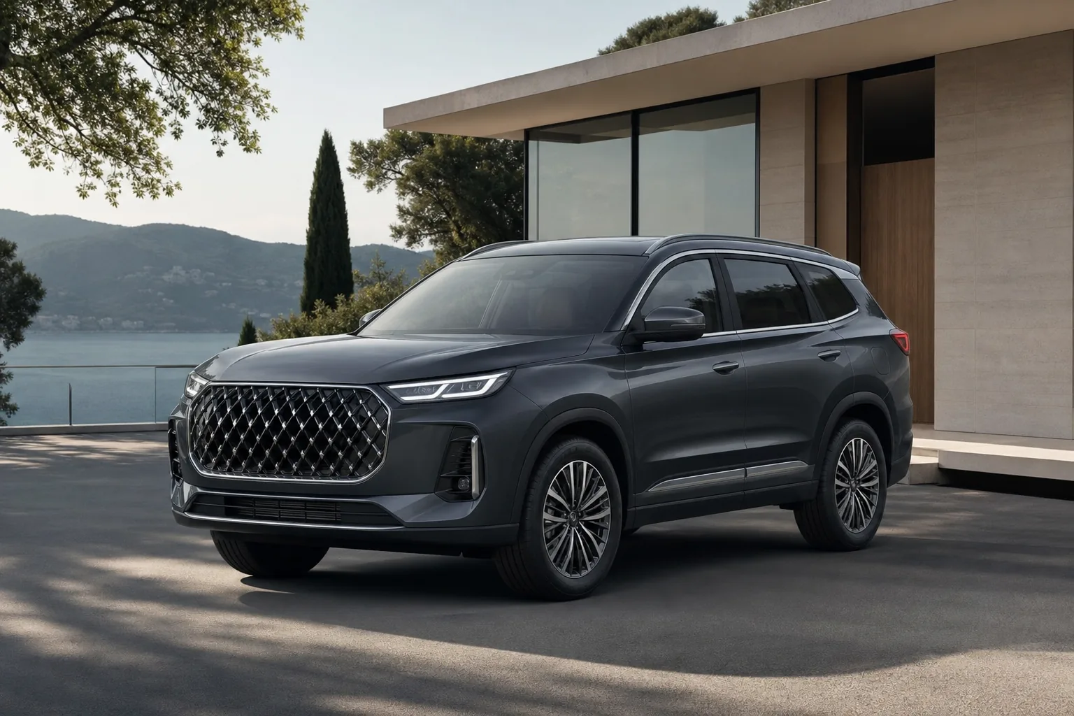 Chery sfida l'Europa: Tiggo 8 ibrido plug-in a 37.800 euro e i nuovi SUV 7 e X7